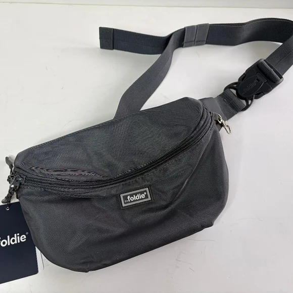 Foldie Gray Unisex Crossbody Bag RFID Safe NWT - Picture 1 of 5